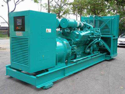 桥西如何选择适合 100KW 发电机的电缆长度?